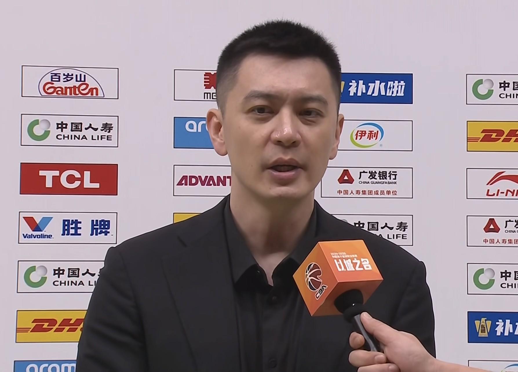 金年会娱乐-杨鸣:赵继伟最后稳定了军心;辽篮方方面面都有问题先顶过困难期